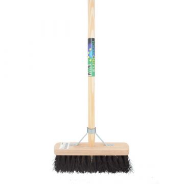 Eurotool Bezem van Bassine met steel (150cm)